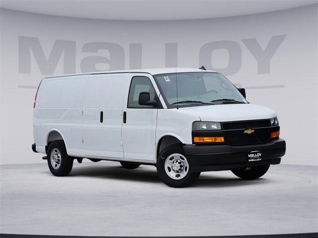 2025 Chevrolet Express Cargo Work Van's photo