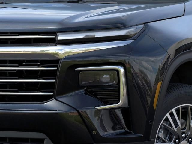2025 Chevrolet Traverse LT - Photo 11