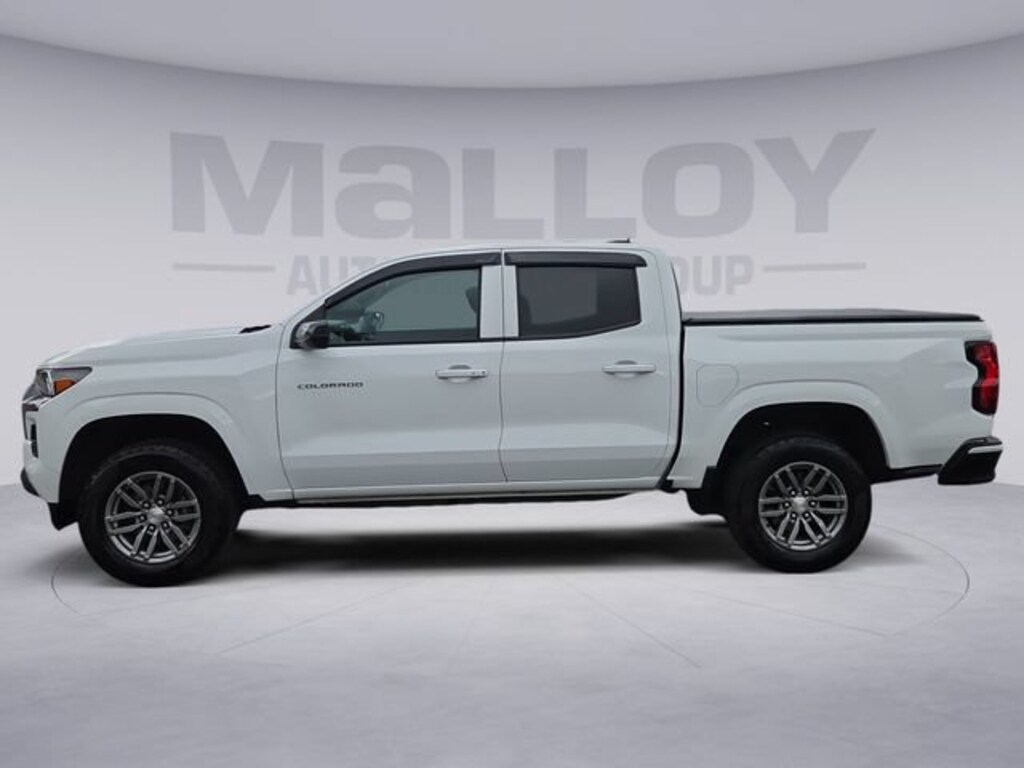 Used 2025 Chevrolet Colorado WT/LT Truck Crew Cab