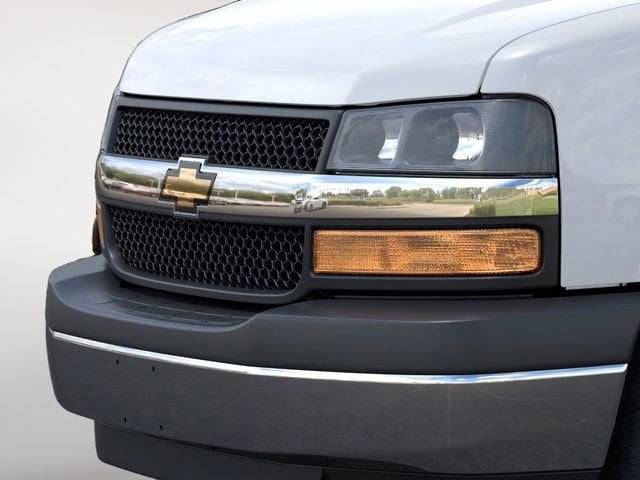 2024 Chevrolet Express Cargo Work Van - Photo 14