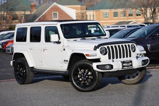 2022 Jeep Wrangler Unlimited High Altitude's photo