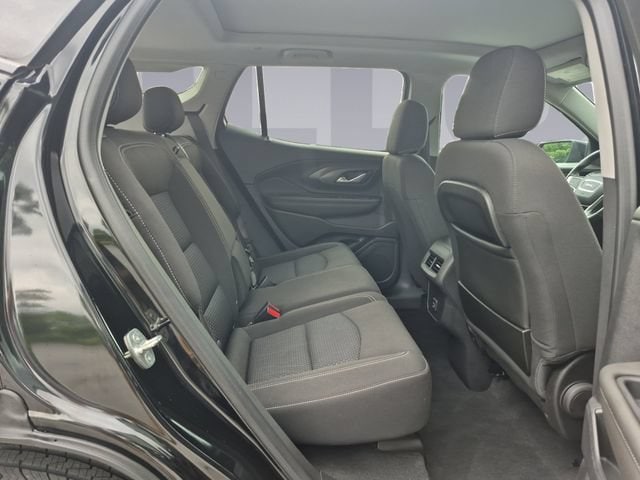 2023 GMC Terrain SLE - Photo 18