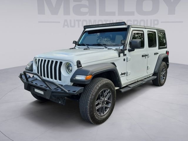 2024 Jeep Wrangler Sport S's photo