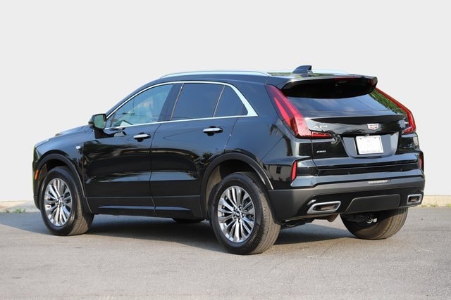 Used 2024 Cadillac XT4 Premium Luxury with VIN 1GYFZDR41RF242393 for sale in Winchester, VA