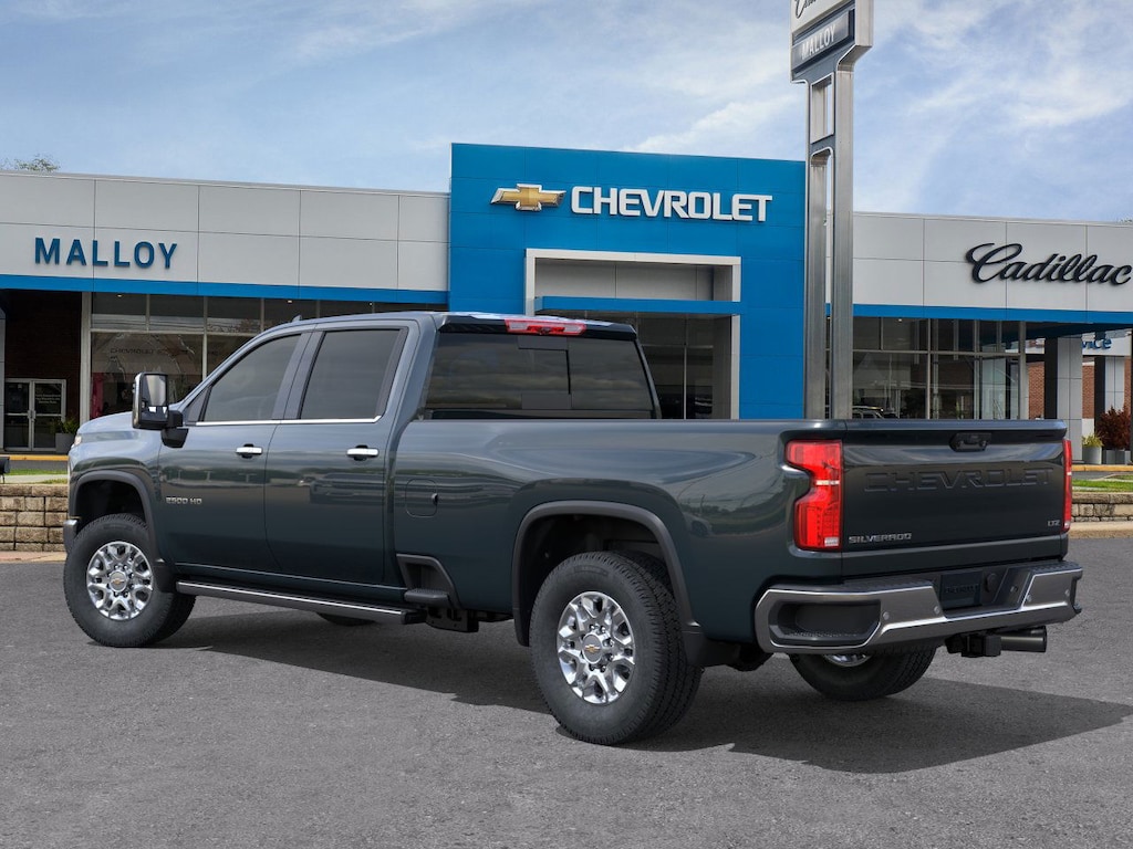 2026 Chevrolet Silverado 2500HD LTZ photo 3
