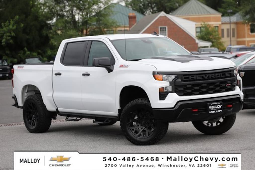 Used 2024 Chevrolet Silverado 1500 Custom Trail Boss Truck Crew Cab