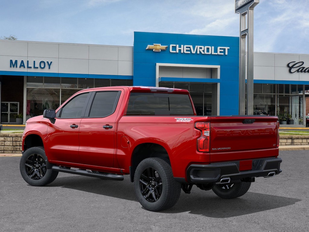 2026 Chevrolet Silverado 1500 LT Trail Boss photo 2