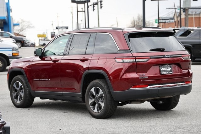 2023 Jeep Cherokee 4xe photo 2