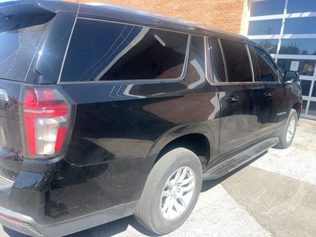 Used 2023 Chevrolet Suburban LS SUV