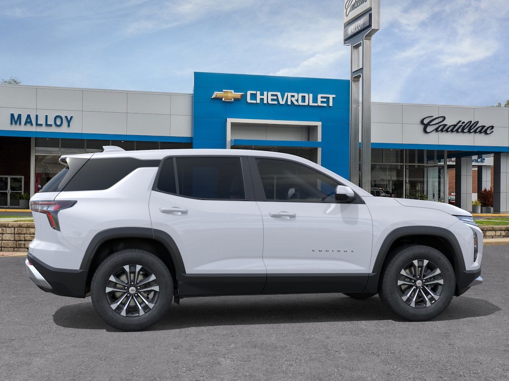 2026 Chevrolet Equinox LT photo 3