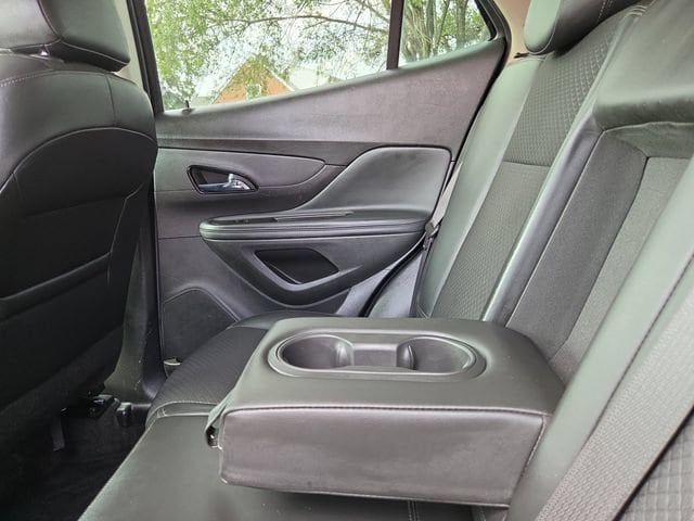 2022 Buick Encore Preferred - Photo 27