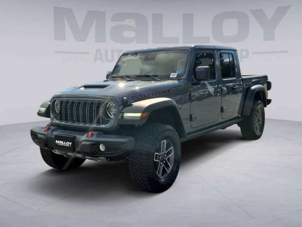 Used 2025 Jeep Gladiator Mojave 4x4 Truck Crew Cab
