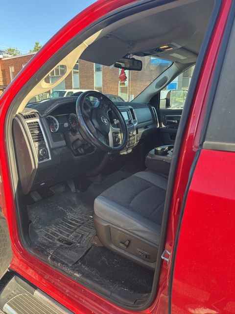 2014 RAM 1500 SLT 4x4 Crew Cab's photo