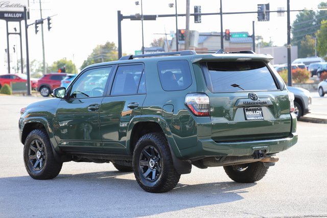 2022 Toyota 4Runner Trail Special Edition photo 2