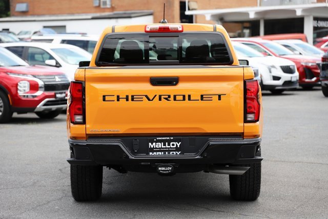 2025 Chevrolet Colorado Z71 photo 3