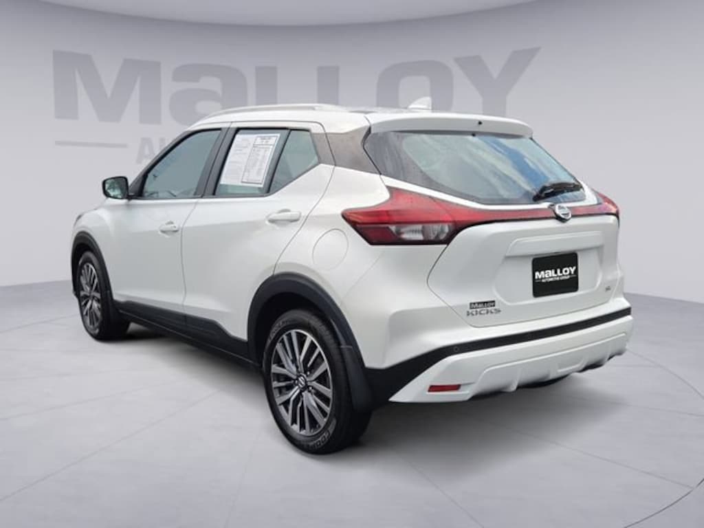 Used 2021 Nissan Kicks SV Xtronic CVT SUV