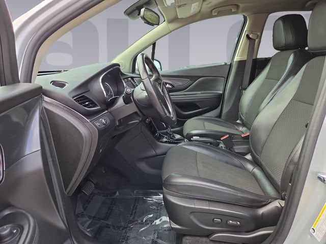 2022 Buick Encore Preferred - Photo 10