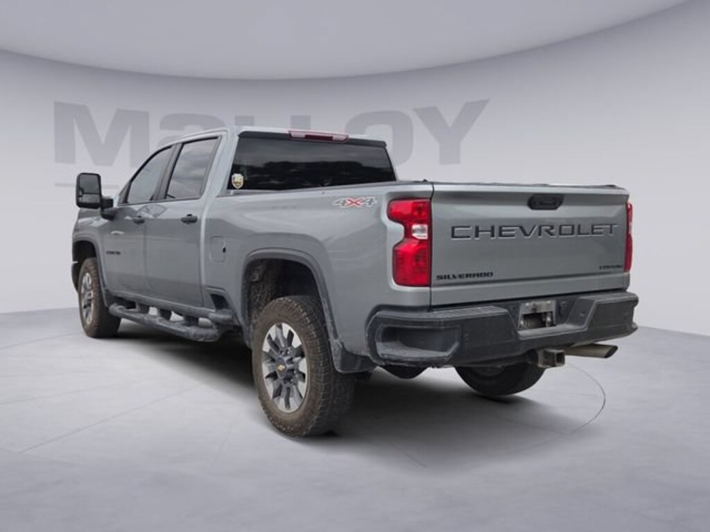 Used 2024 Chevrolet Silverado 2500 HD Custom Truck Crew Cab