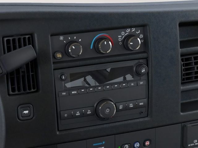 2025 Chevrolet Express Cargo Work Van - Photo 20