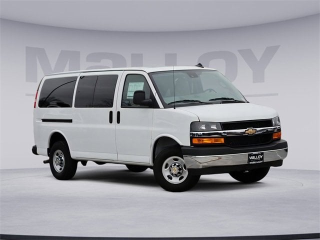 2024 Chevrolet Express Cargo Work Van's photo