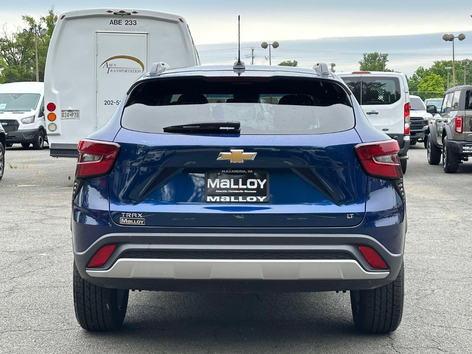2024 Chevrolet Trax LT photo 3