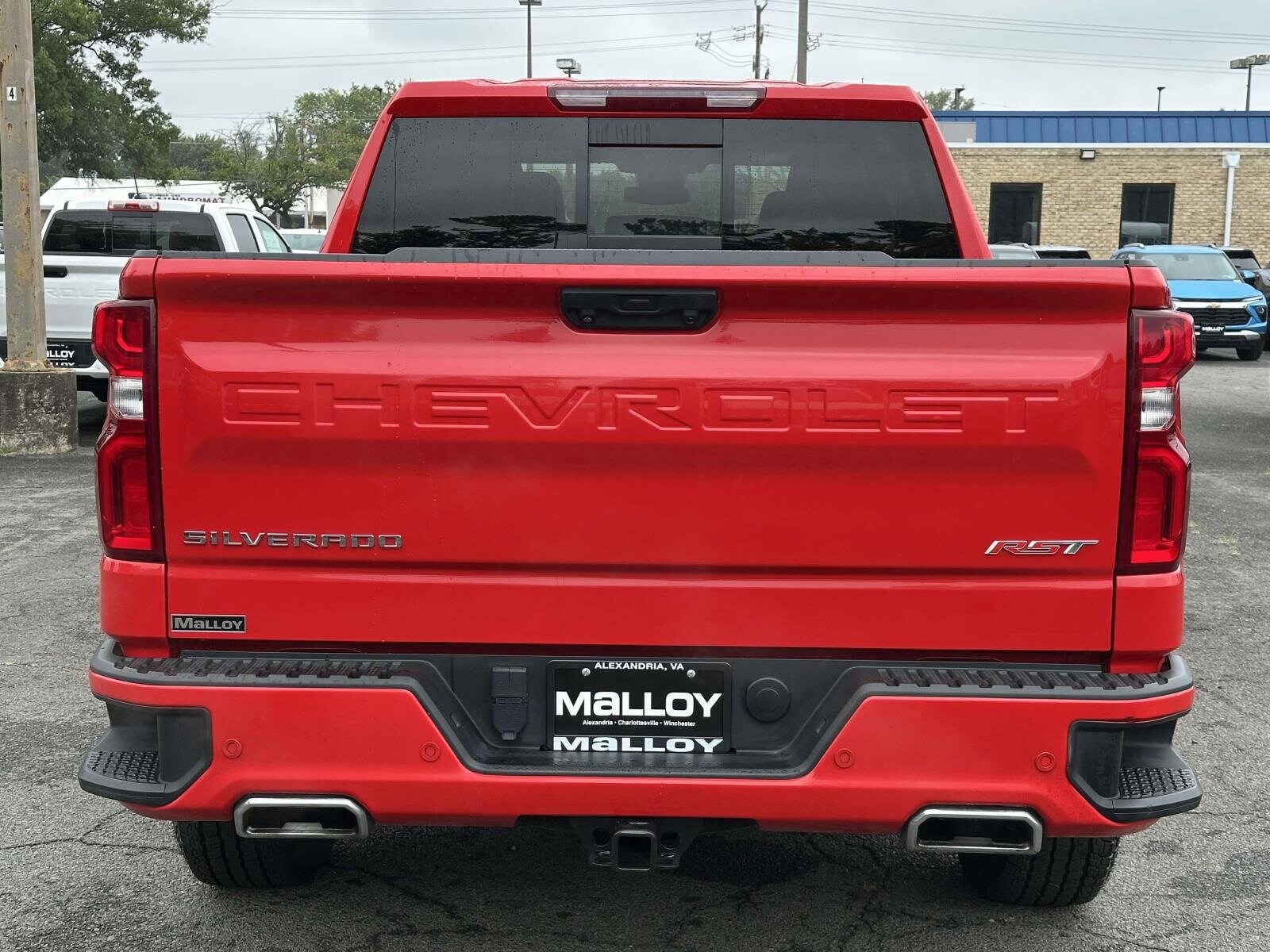 2023 Chevrolet Silverado 1500 RST photo 3