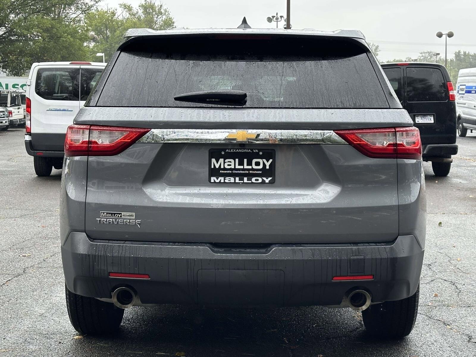 2019 Chevrolet Traverse LS photo 3