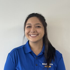 Staff member Aaliyah Hernandez from ID_9b02a698be60