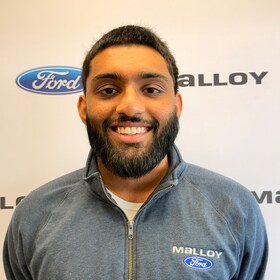 Staff member Adam Samuel  from ID_e64f41