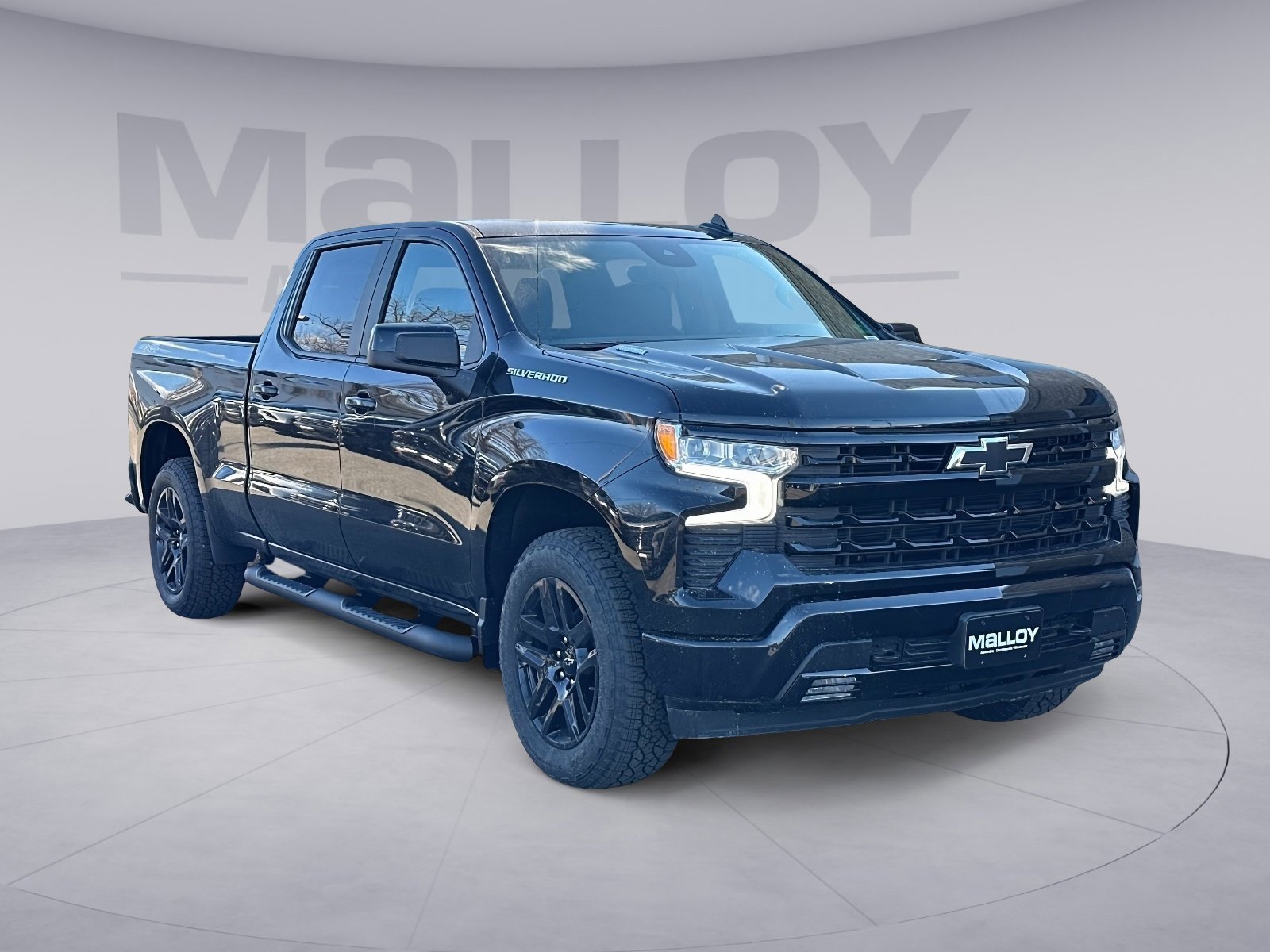 2026 Chevrolet Silverado Base's photo