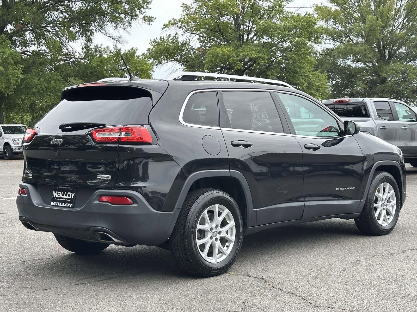 2015 Jeep Cherokee Latitude photo 3