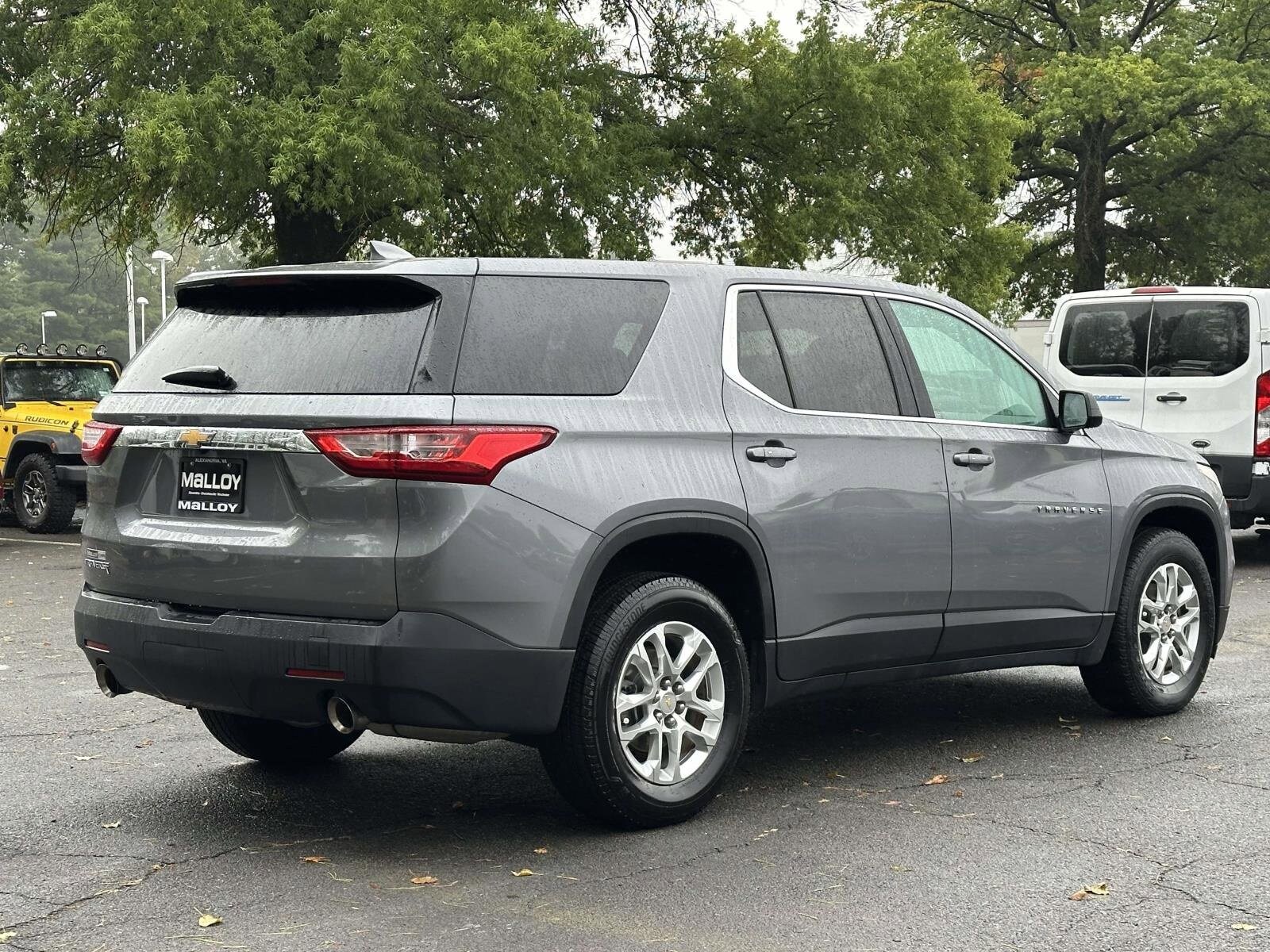 2019 Chevrolet Traverse LS photo 4