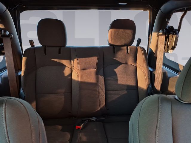 2023 Jeep Wrangler 2-Door Willys - Photo 18