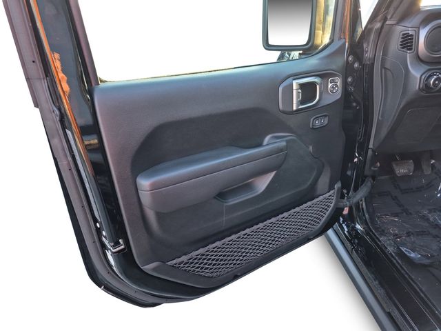 2023 Jeep Wrangler 2-Door Willys - Photo 11