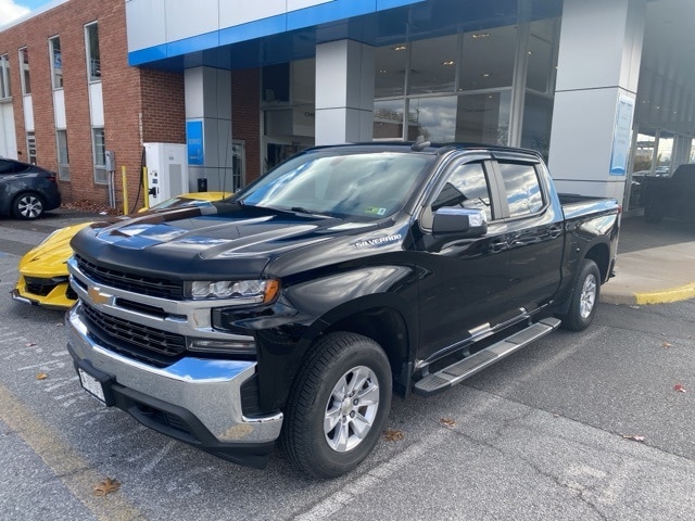 2020 Chevrolet Silverado 1500 LT photo 3