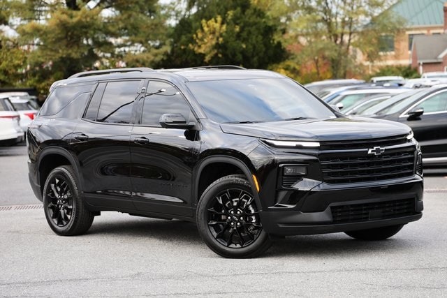 2026 Chevrolet Traverse LT's photo