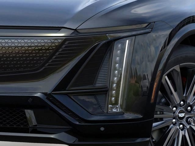 2026 Cadillac LYRIQ V Premium - Photo 11