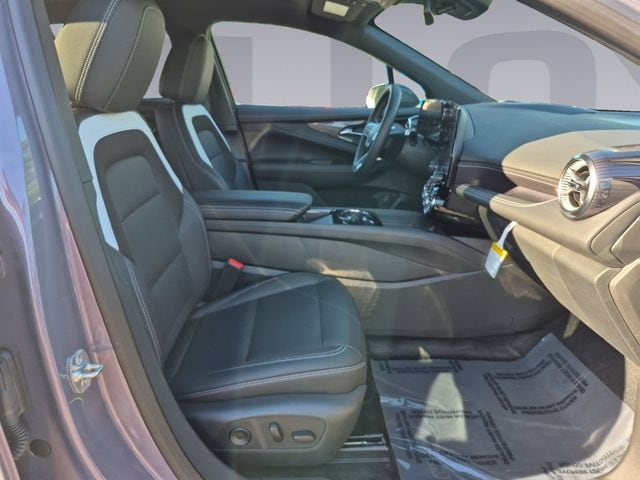2026 Chevrolet Blazer EV LT - Photo 17