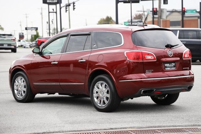2016 Buick Enclave Leather photo 2