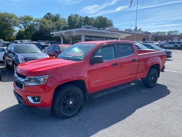 2016 Chevrolet Colorado LT photo 2
