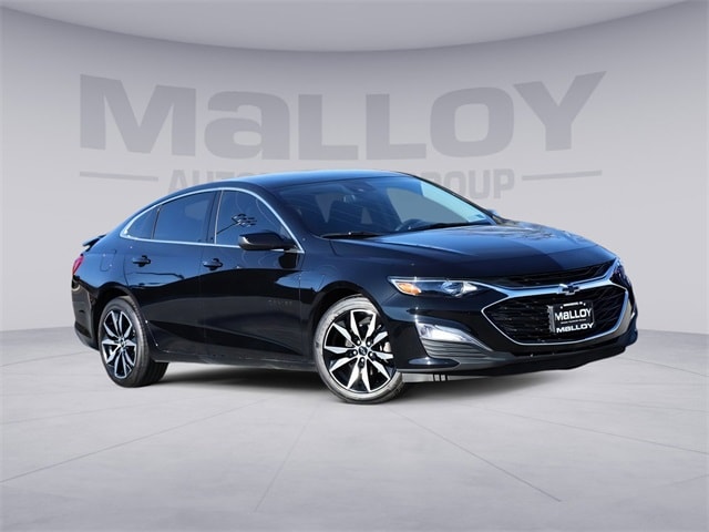 2025 Chevrolet Malibu RS's photo