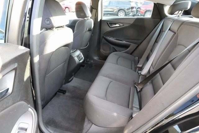 2023 Chevrolet Malibu 1LT photo 4