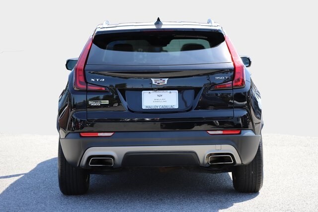 2022 Cadillac XT4 Premium Luxury photo 4