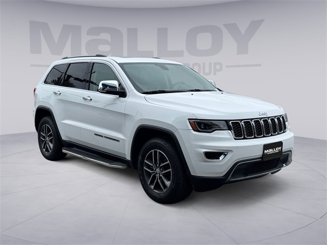 2017 Jeep Grand Cherokee Limited's photo