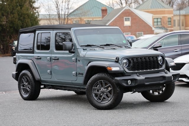 2024 Jeep Wrangler 4-Door Sport S's photo