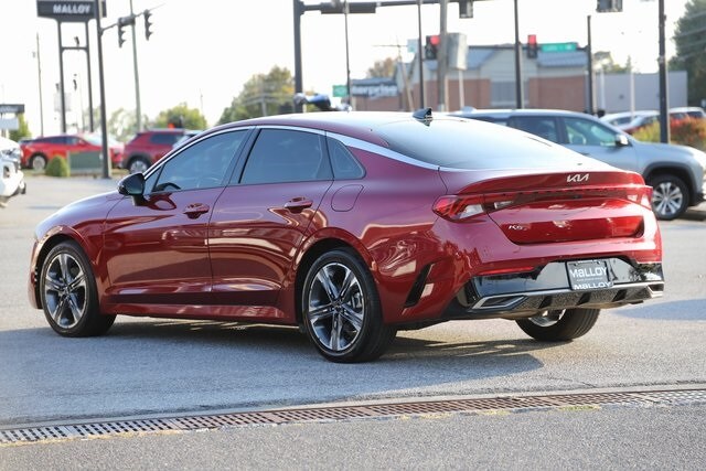 2022 Kia K5 EX photo 2