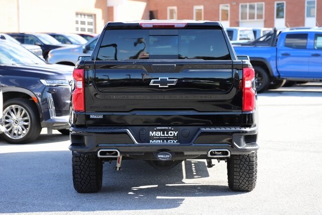 2024 Chevrolet Silverado 1500 LT Trail Boss photo 3