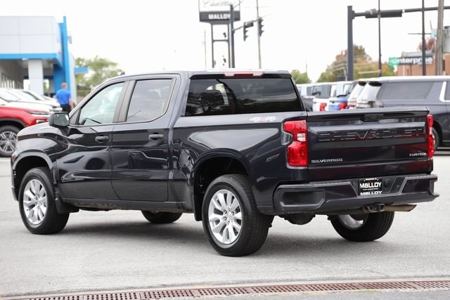 2022 Chevrolet Silverado 1500 Custom photo 4