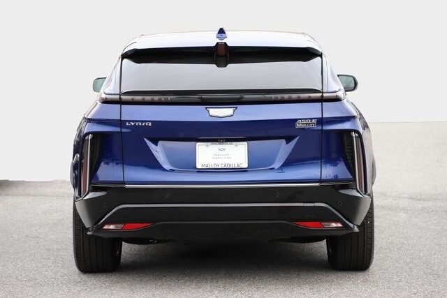 2024 Cadillac Lyriq Luxury photo 4