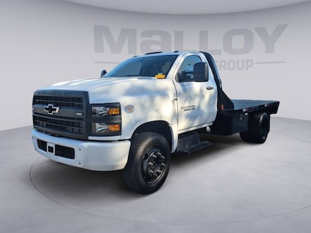 2024 Chevrolet Silverado 6500 HD Work Truck Chassis Cab Truck